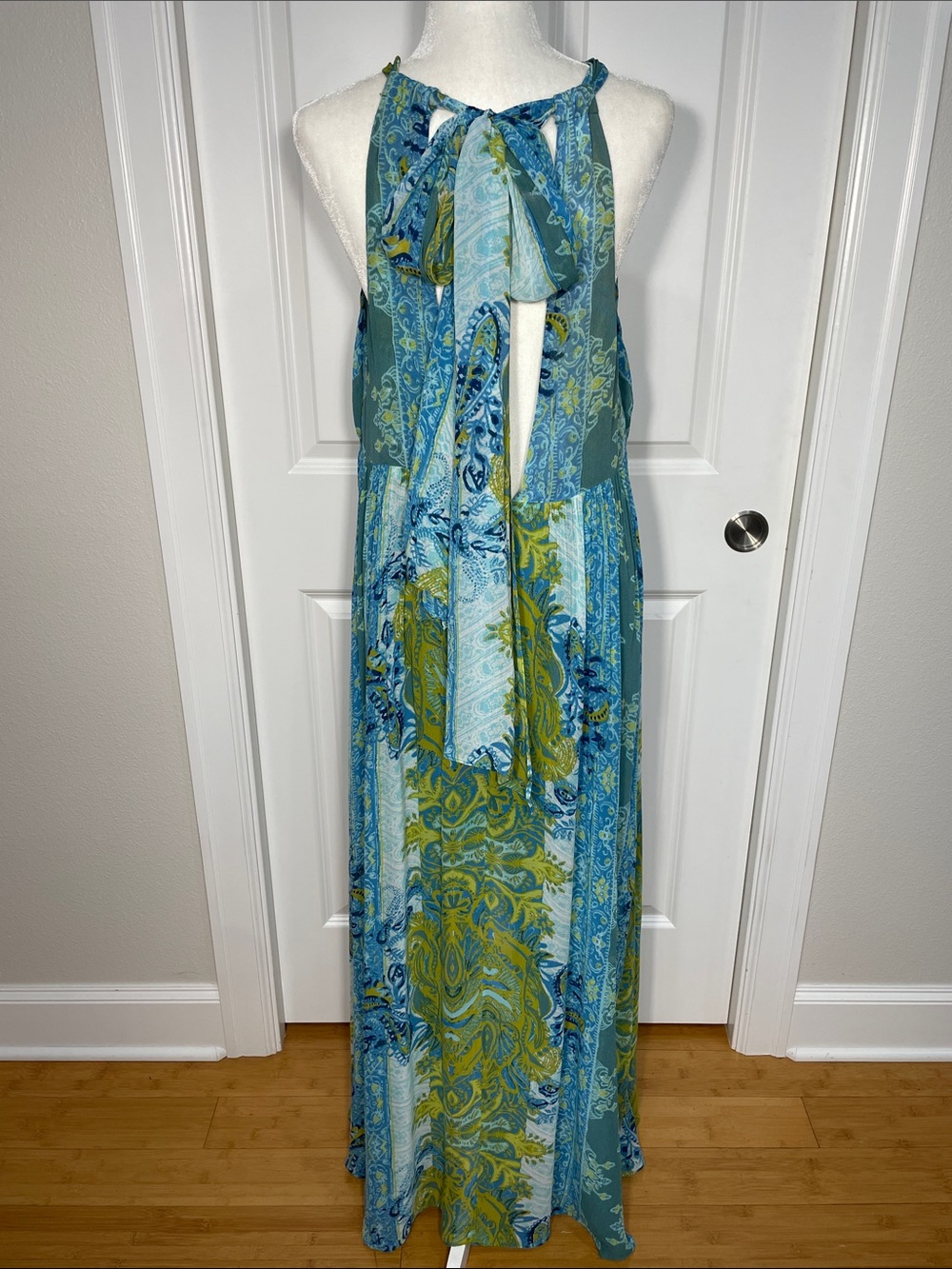 Free People Spring Scenery Maxi Dress Size 12 Halter Neck Floral Blue Green - Picture 9 of 15